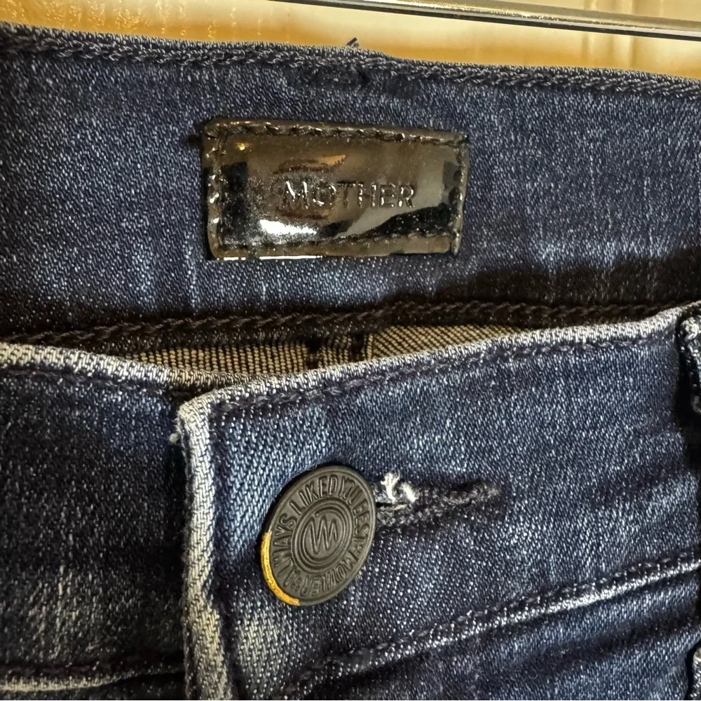 Mother The Weekender Fray Flare Jeans